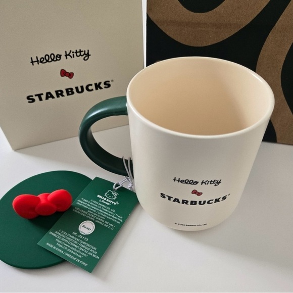 Starbucks 2025 Hello Kitty Mug BNIB - Picture 7 of 7
